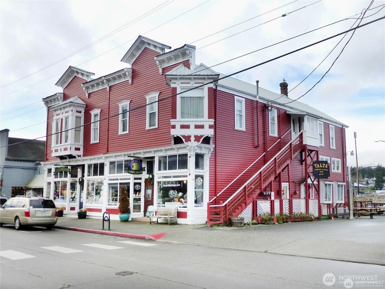 604 1st Street Property Photo 1