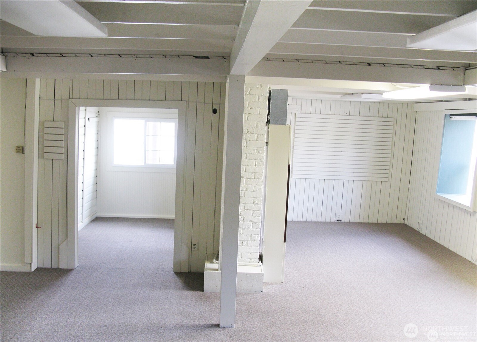 604 1st Street Property Photo 6