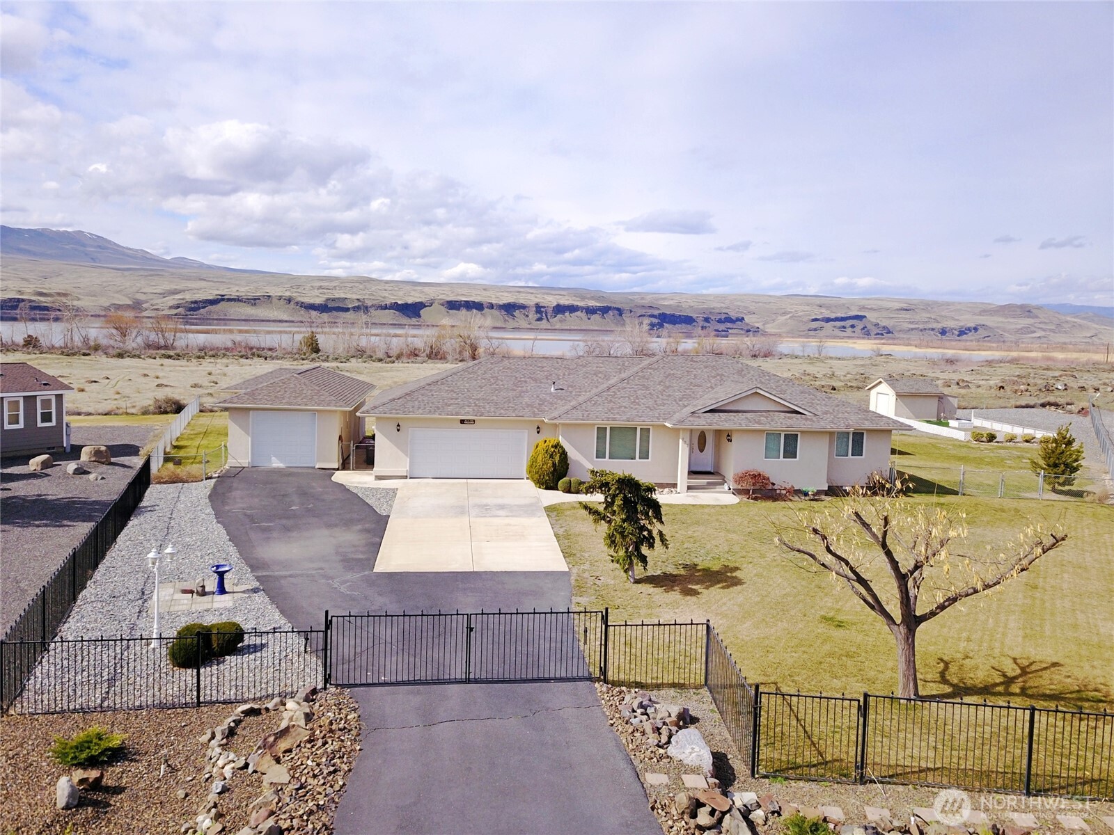 99349 Real Estate Listings Main Image