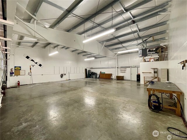 16608 103rd Avenue Ct 15 Property Photo 1