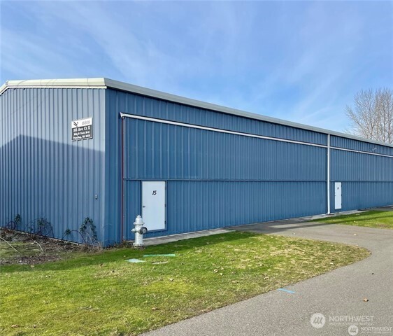 16608 103rd Avenue Ct 15 Property Photo 5