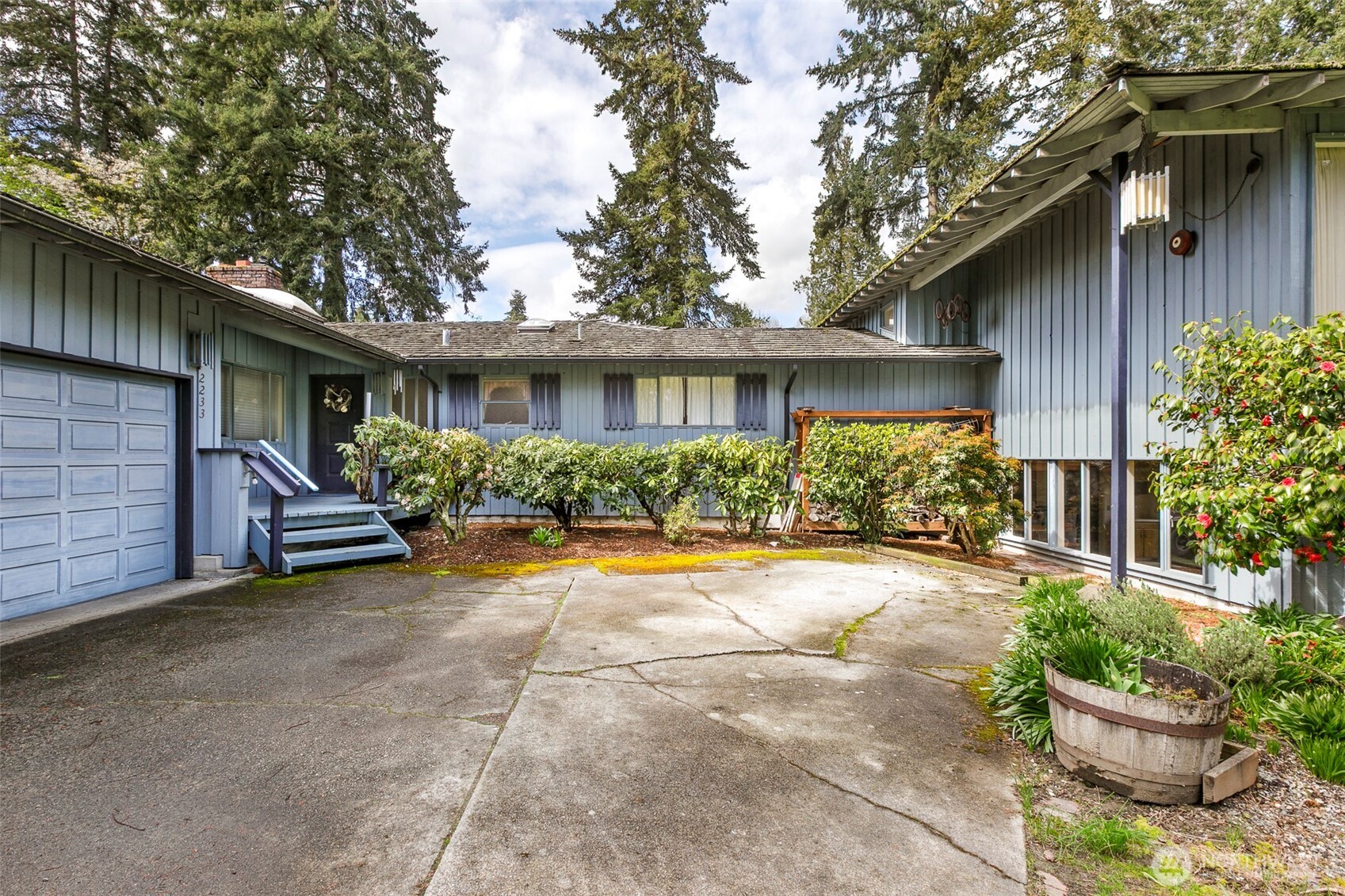 2233 77th Avenue Property Photo 1