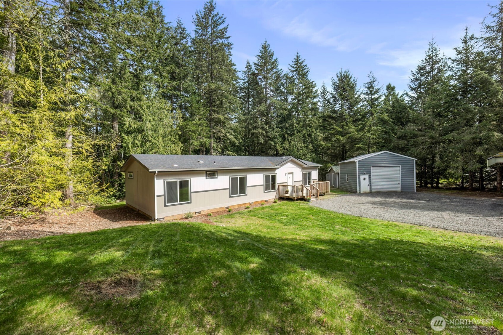 18142 Ne Diamond Road Property Photo 1