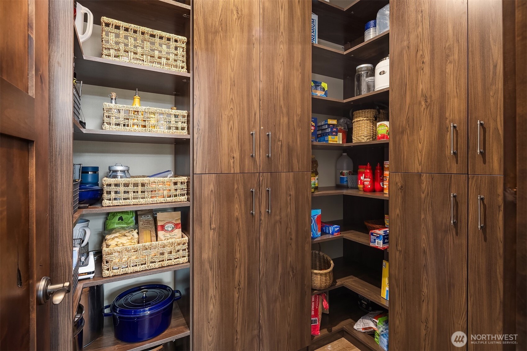 9615 North Road Property Photo 10