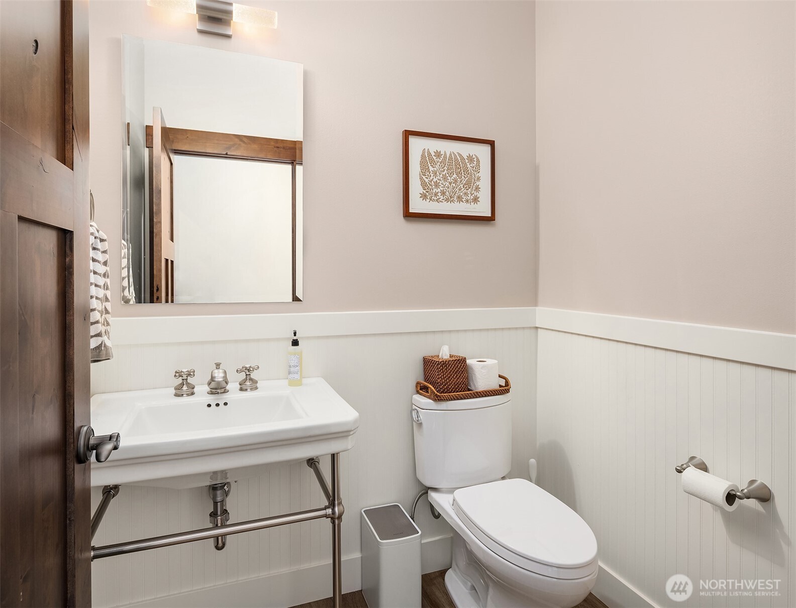 9615 North Road Property Photo 11