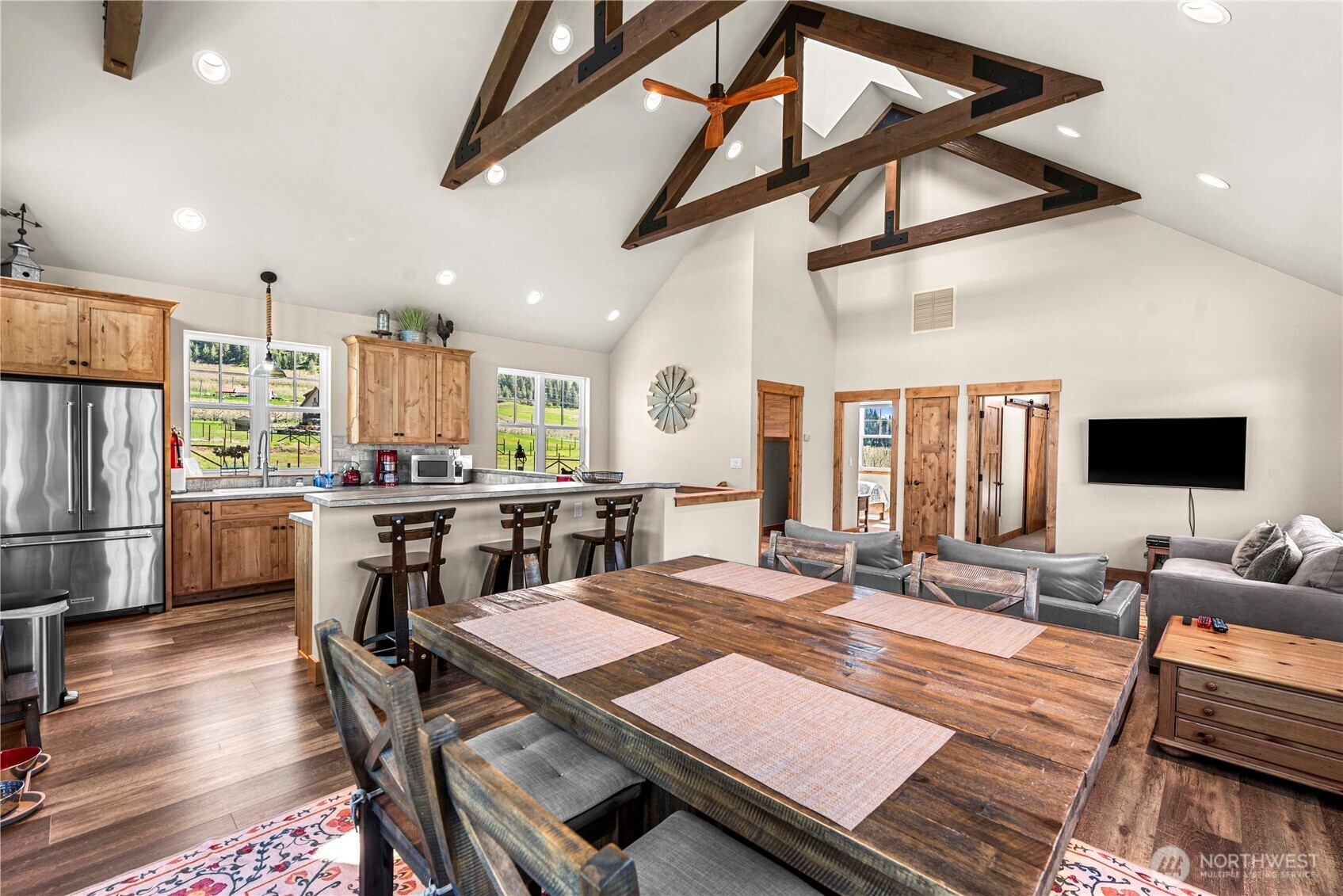 9615 North Road Property Photo 32