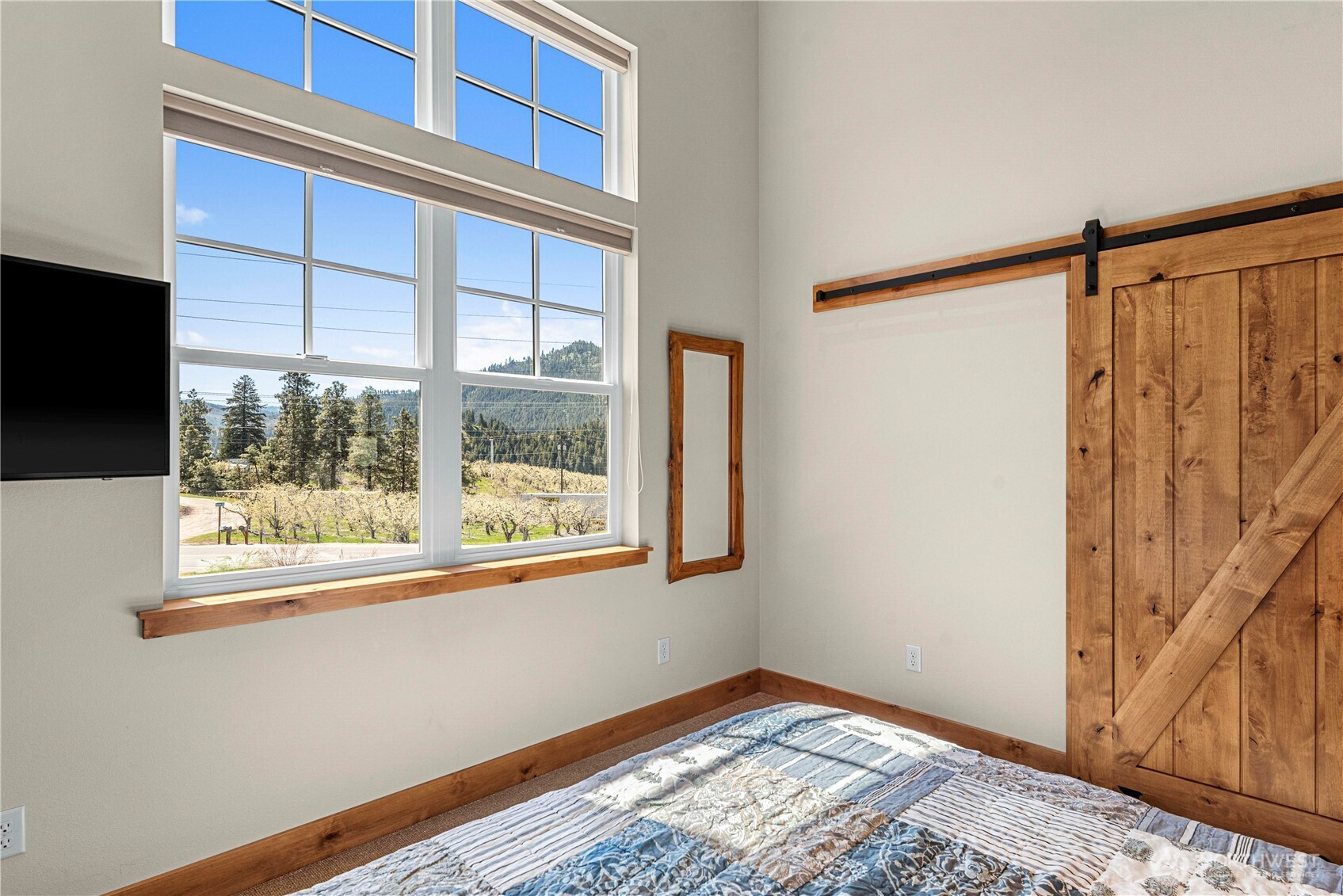 9615 North Road Property Photo 34