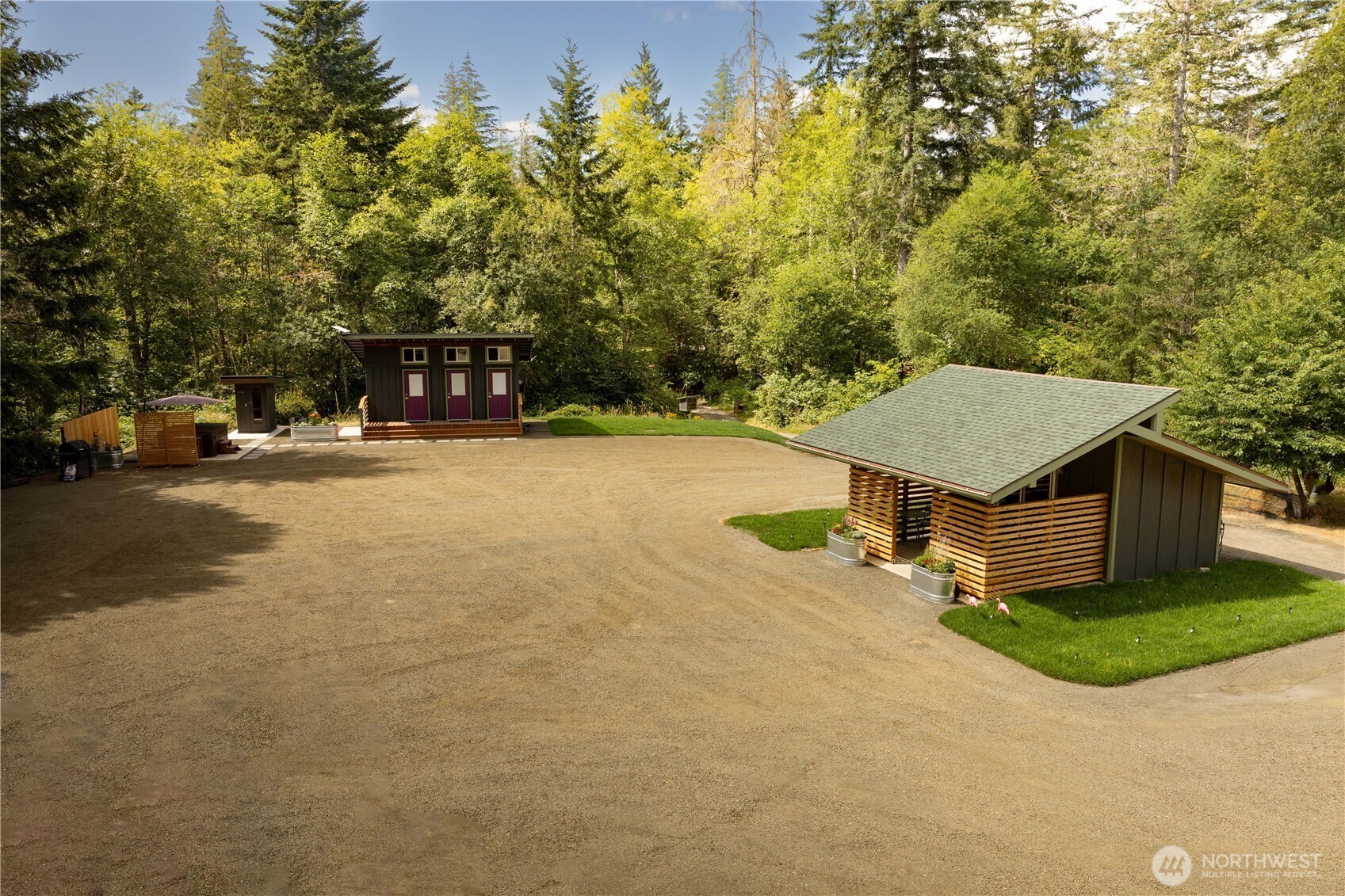 430 E Twilight Way Property Photo 11