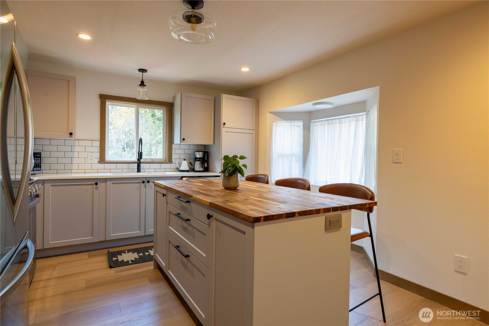 430 E Twilight Way Property Photo 29