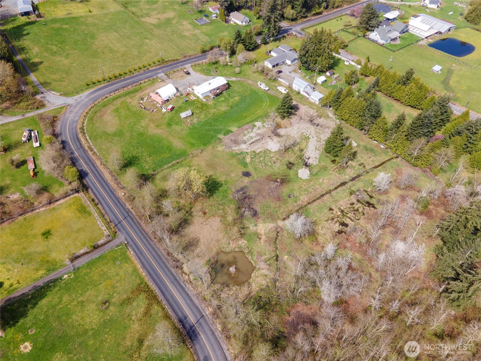 23905 240th Street Property Photo 5