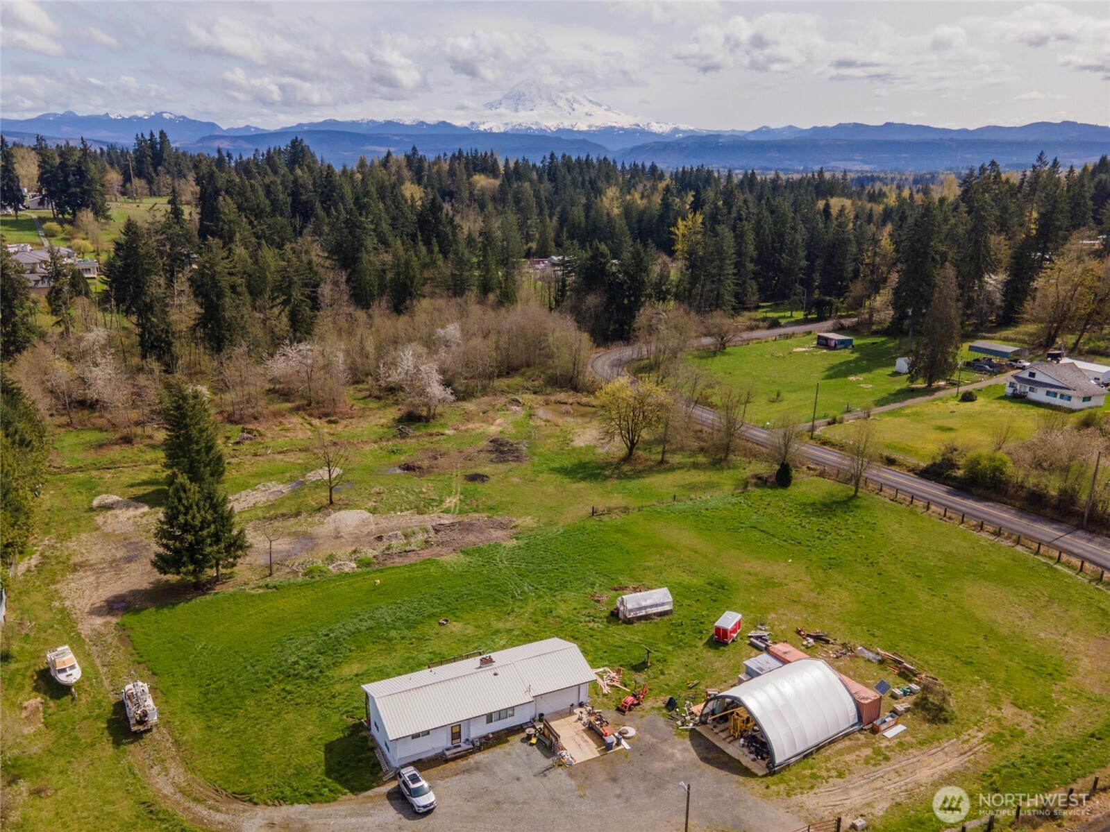 23905 240th Street Property Photo 8