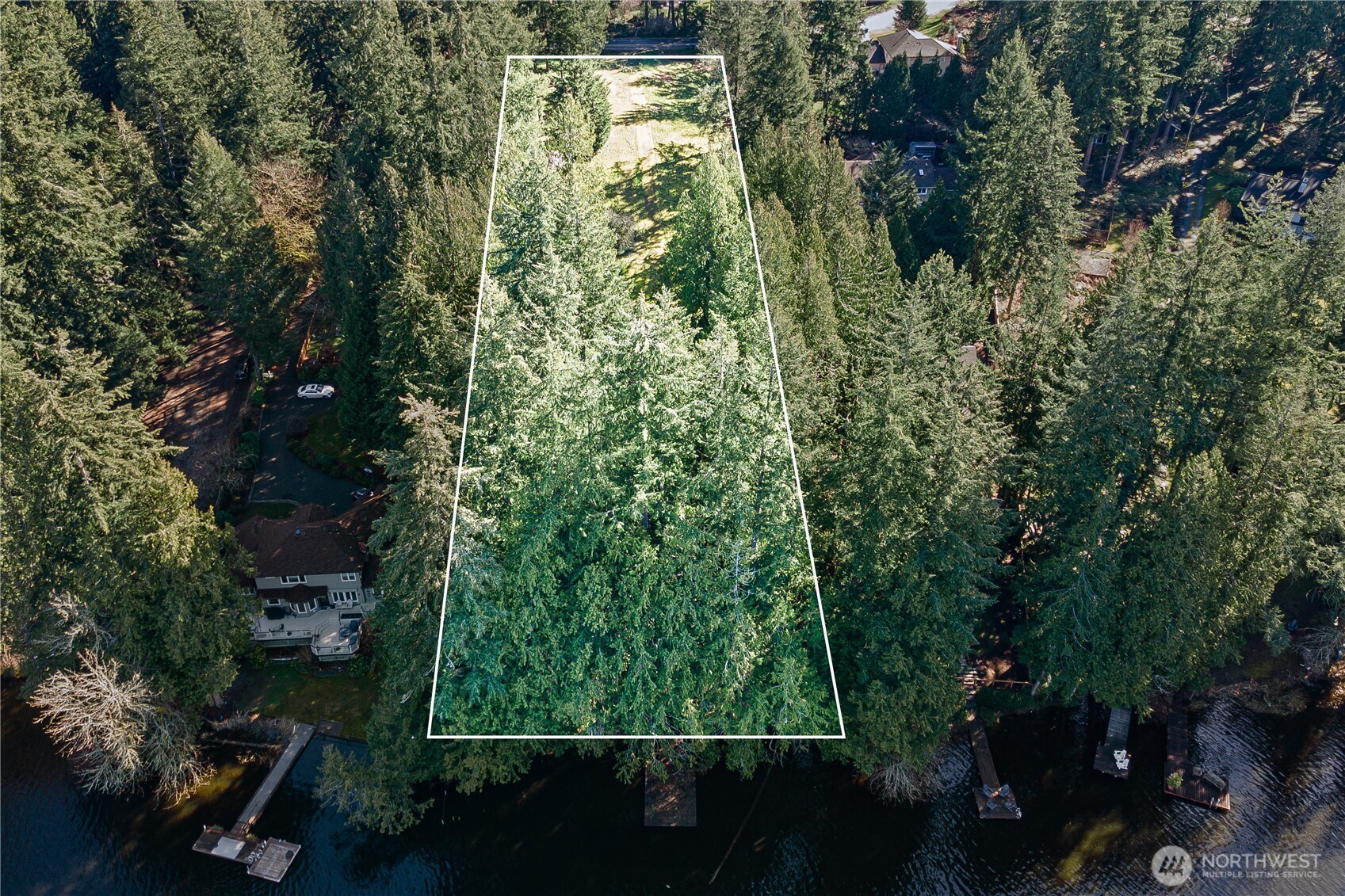 2529 E Beaver Lake Drive Property Photo 2