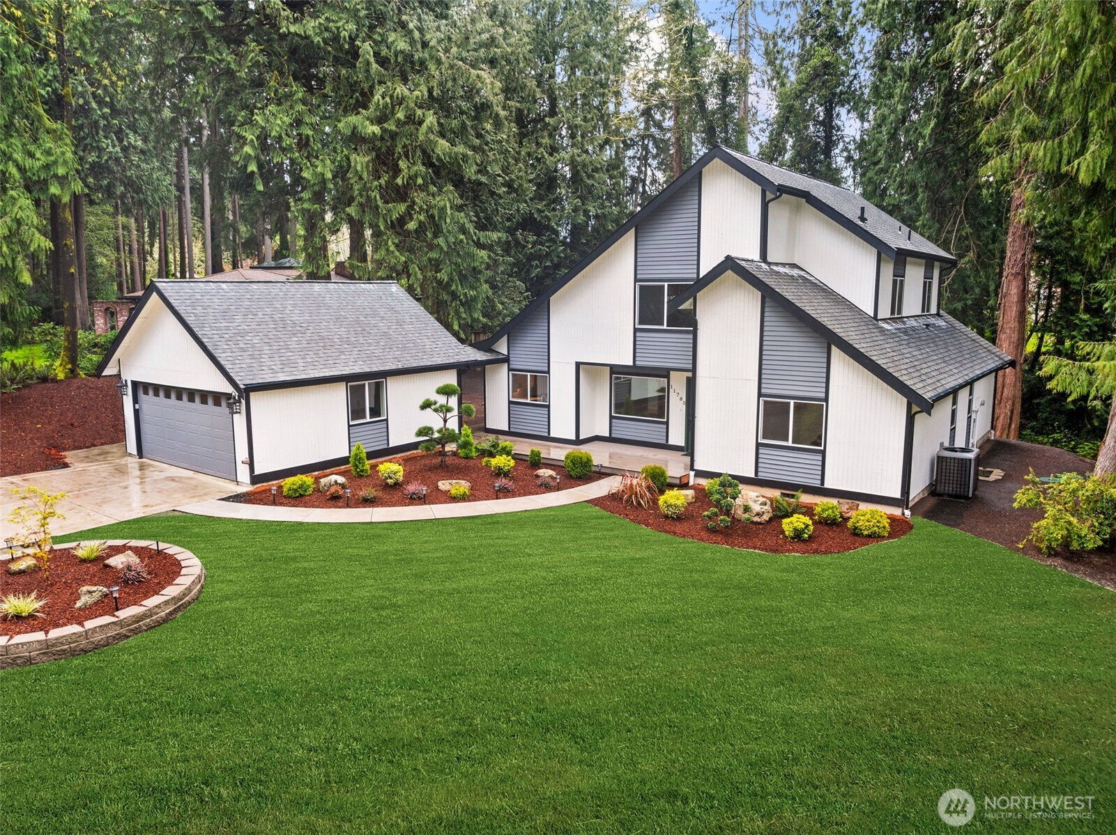 11785 Penny Place Property Photo