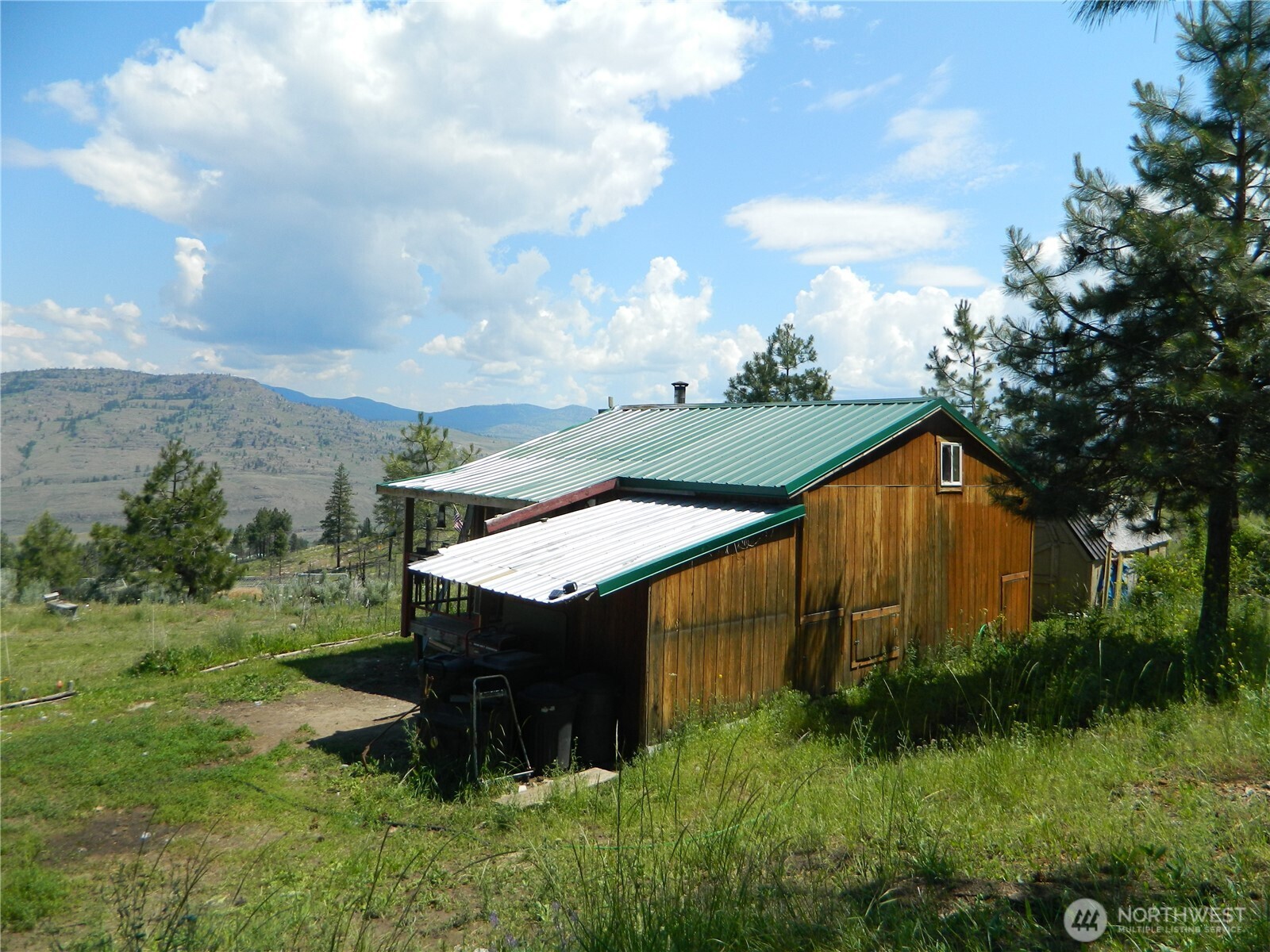428 Five Mile Road Property Photo 1