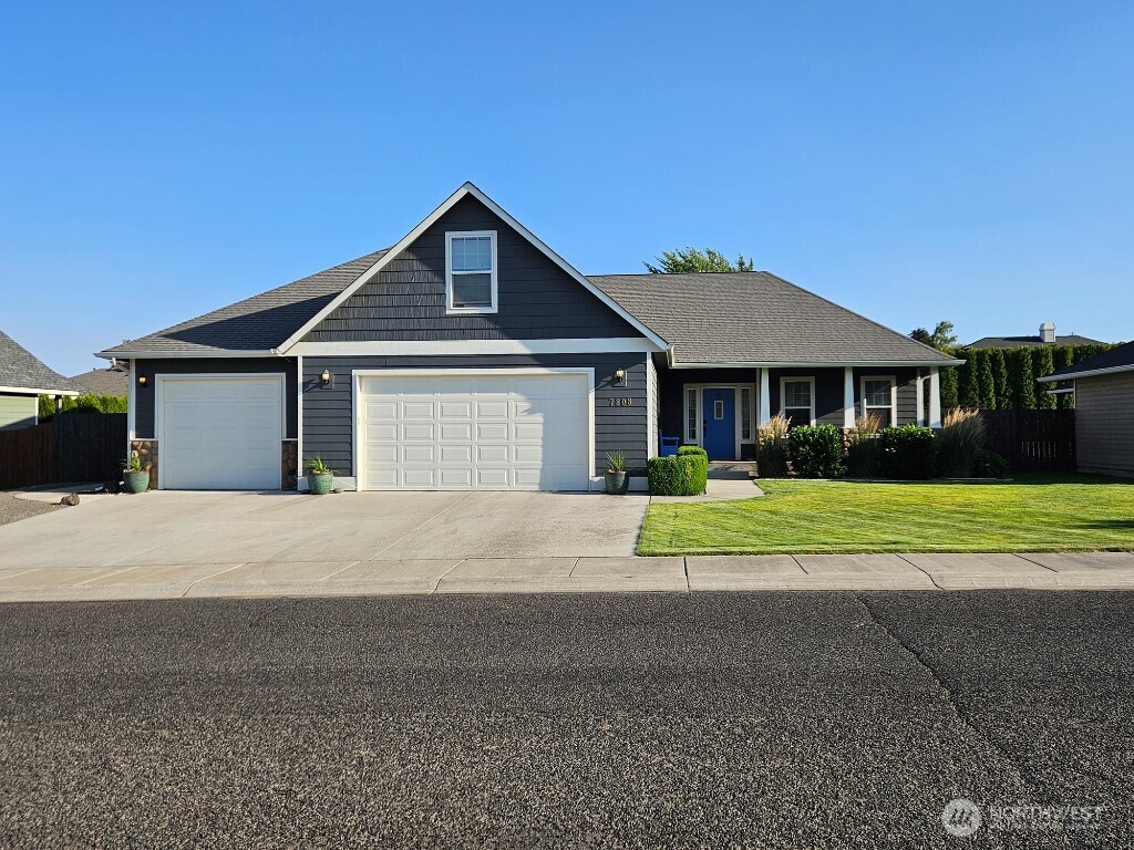 7808 W Mead Avenue Property Photo 1