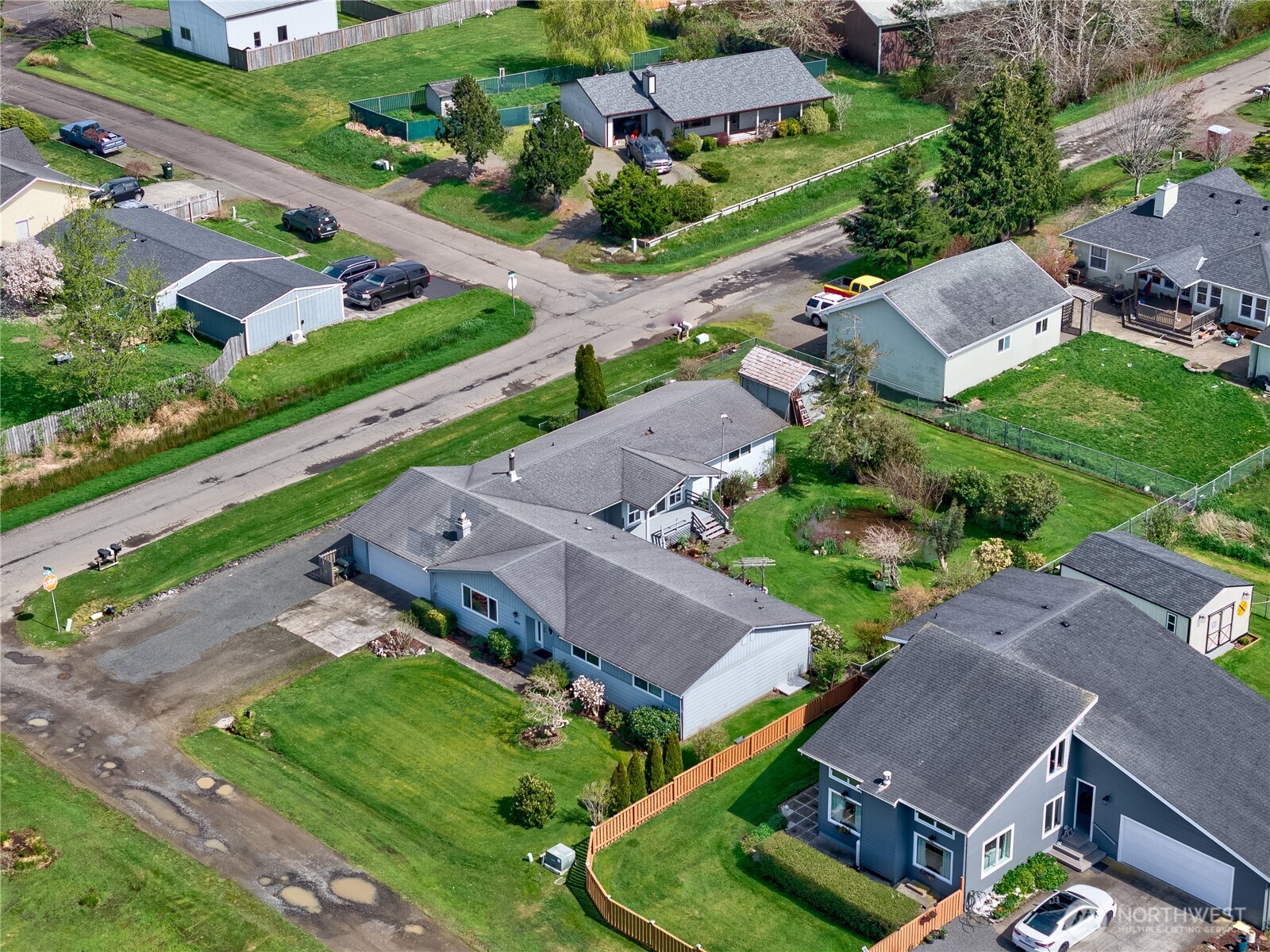 Ilwaco Real Estate Listings Main Image