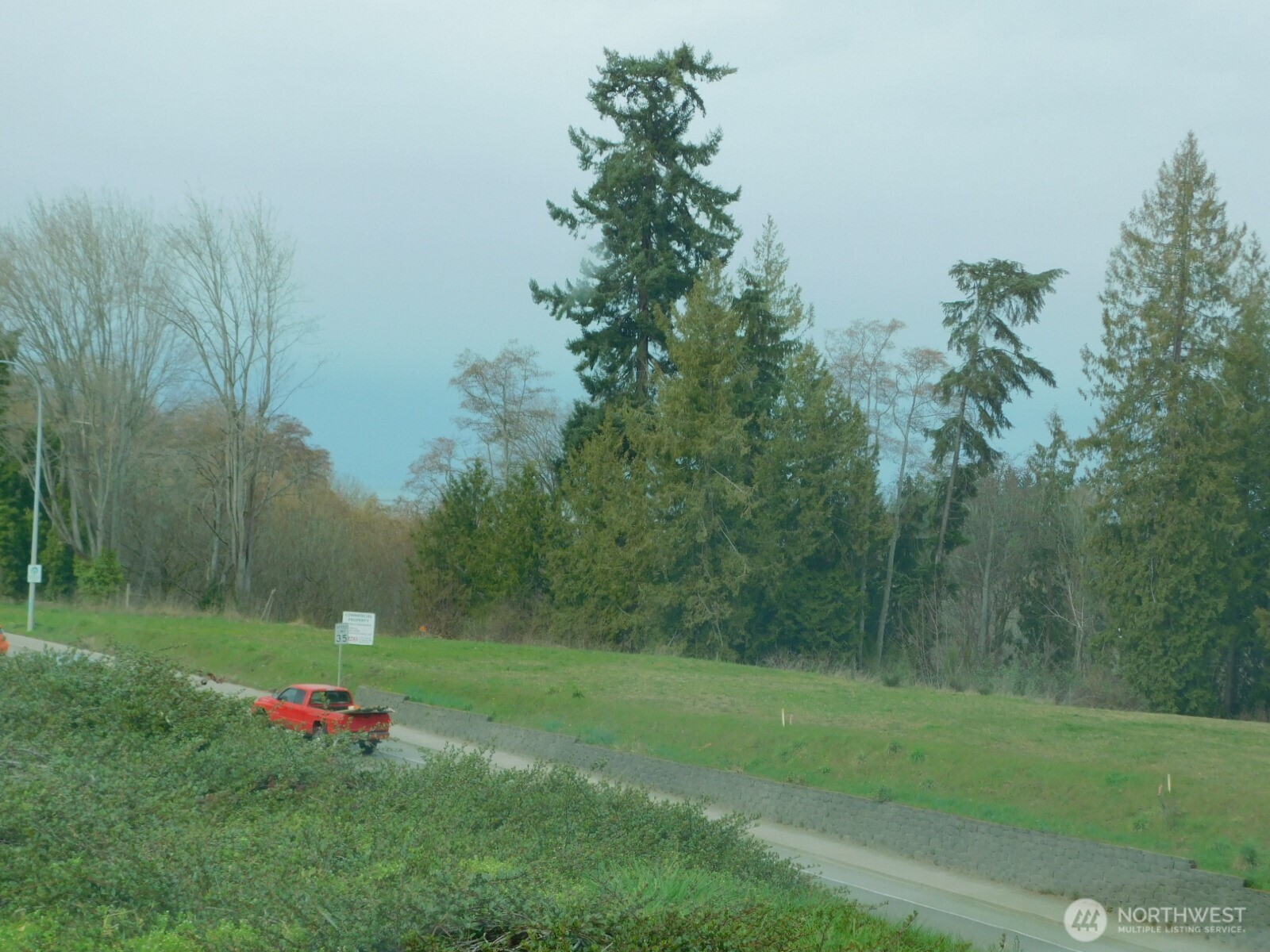 9999 E. Highway 101 Property Photo 12