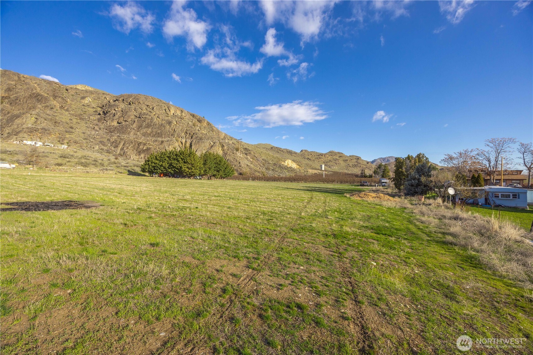 123 Chelan Falls Property Photo 16