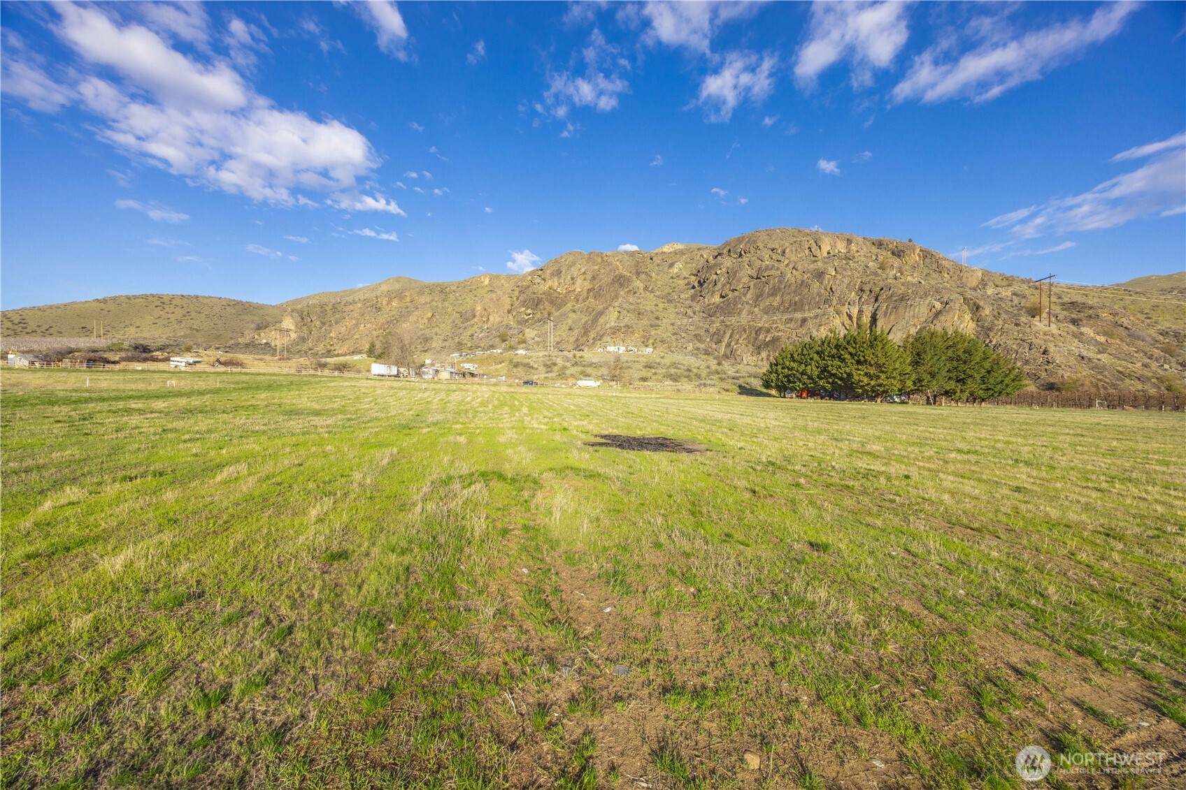 123 Chelan Falls Property Photo 17