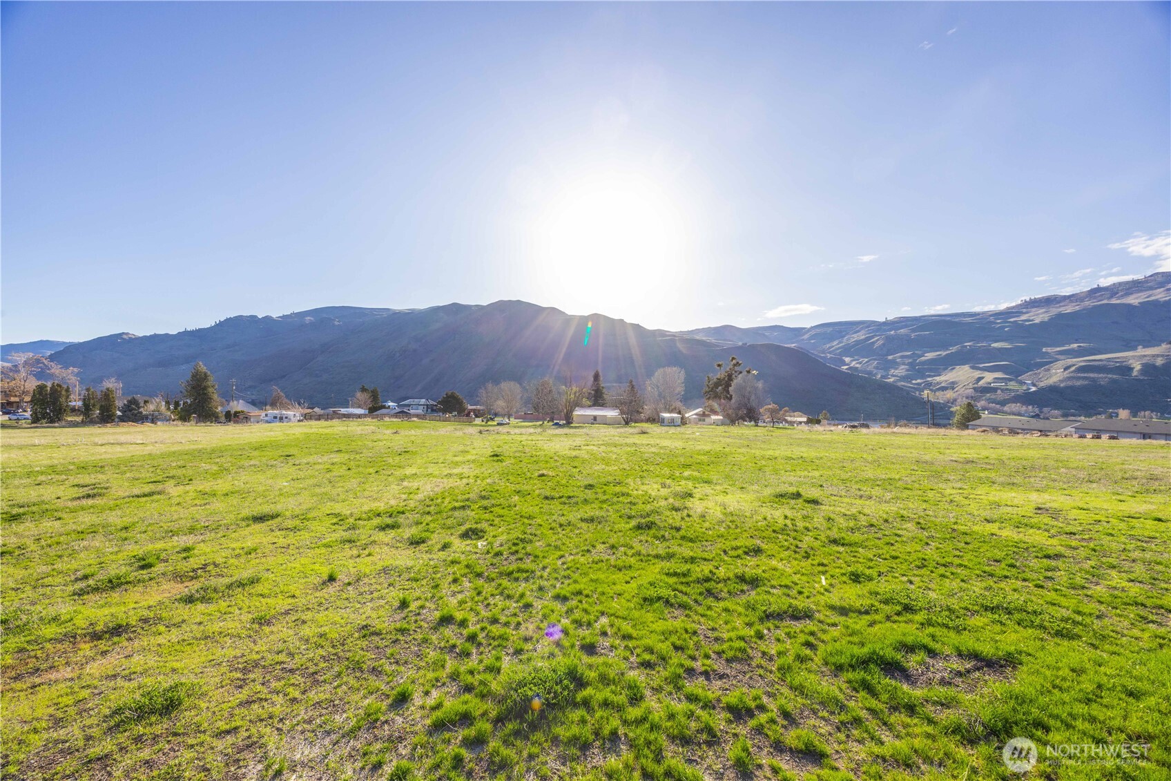 123 Chelan Falls Property Photo 18