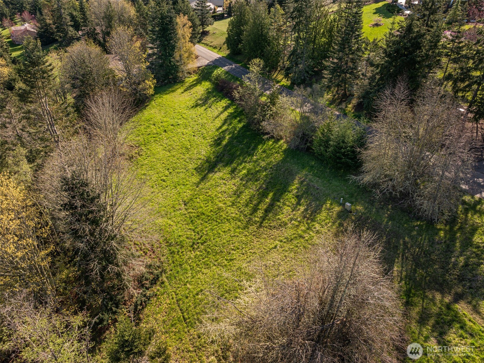 999 Ravens Ridge Road Property Photo 7