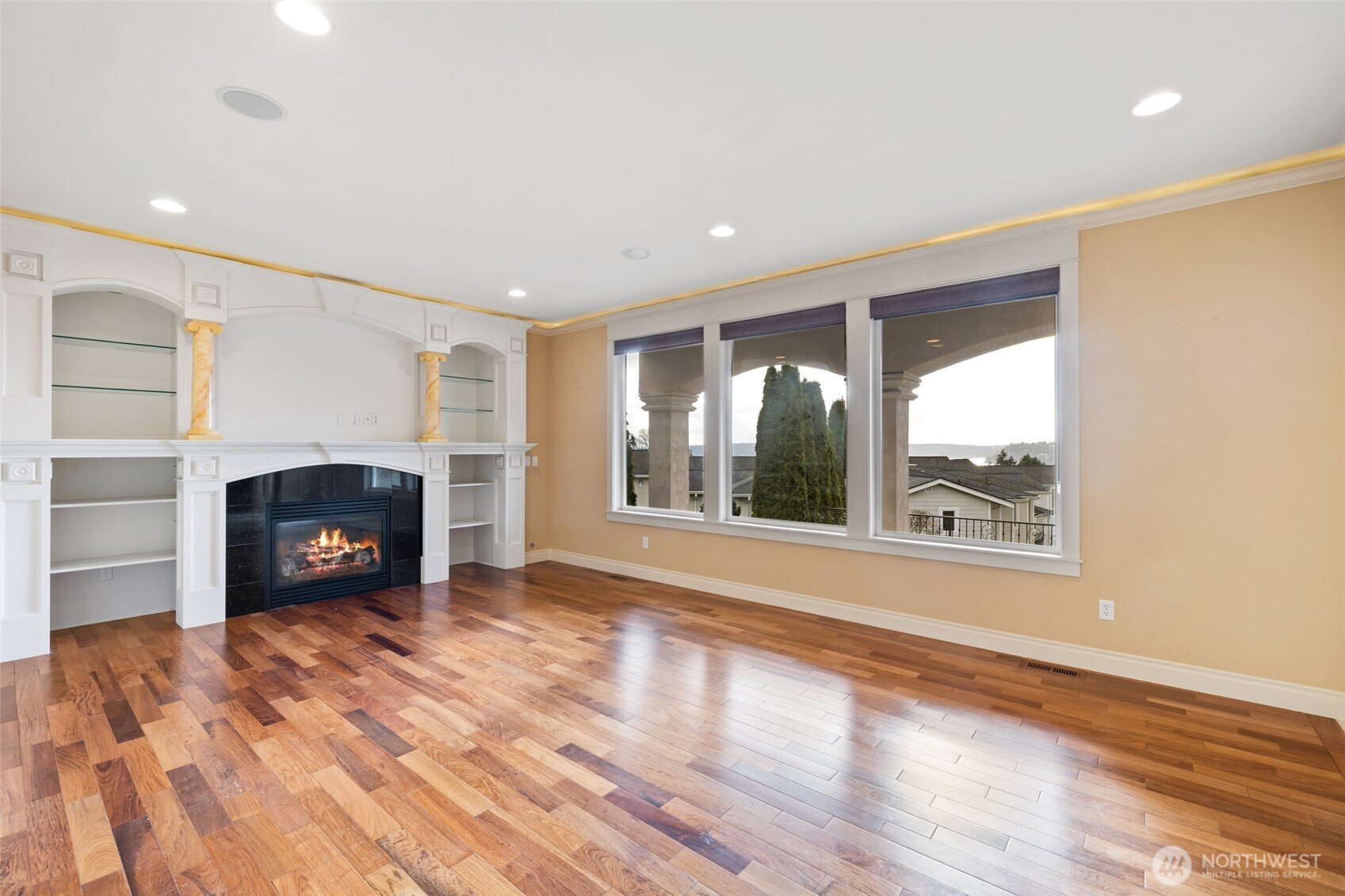 7613 N 10th Street Property Photo 5