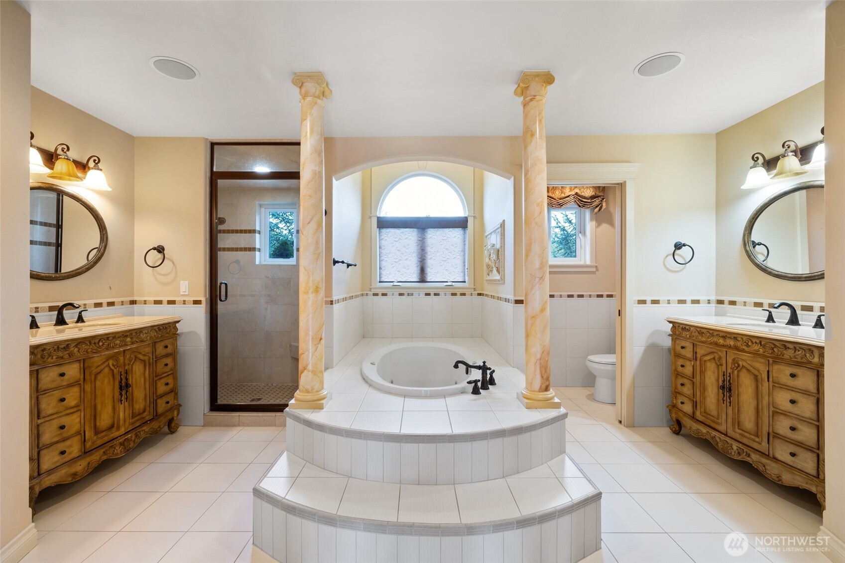 7613 N 10th Street Property Photo 20