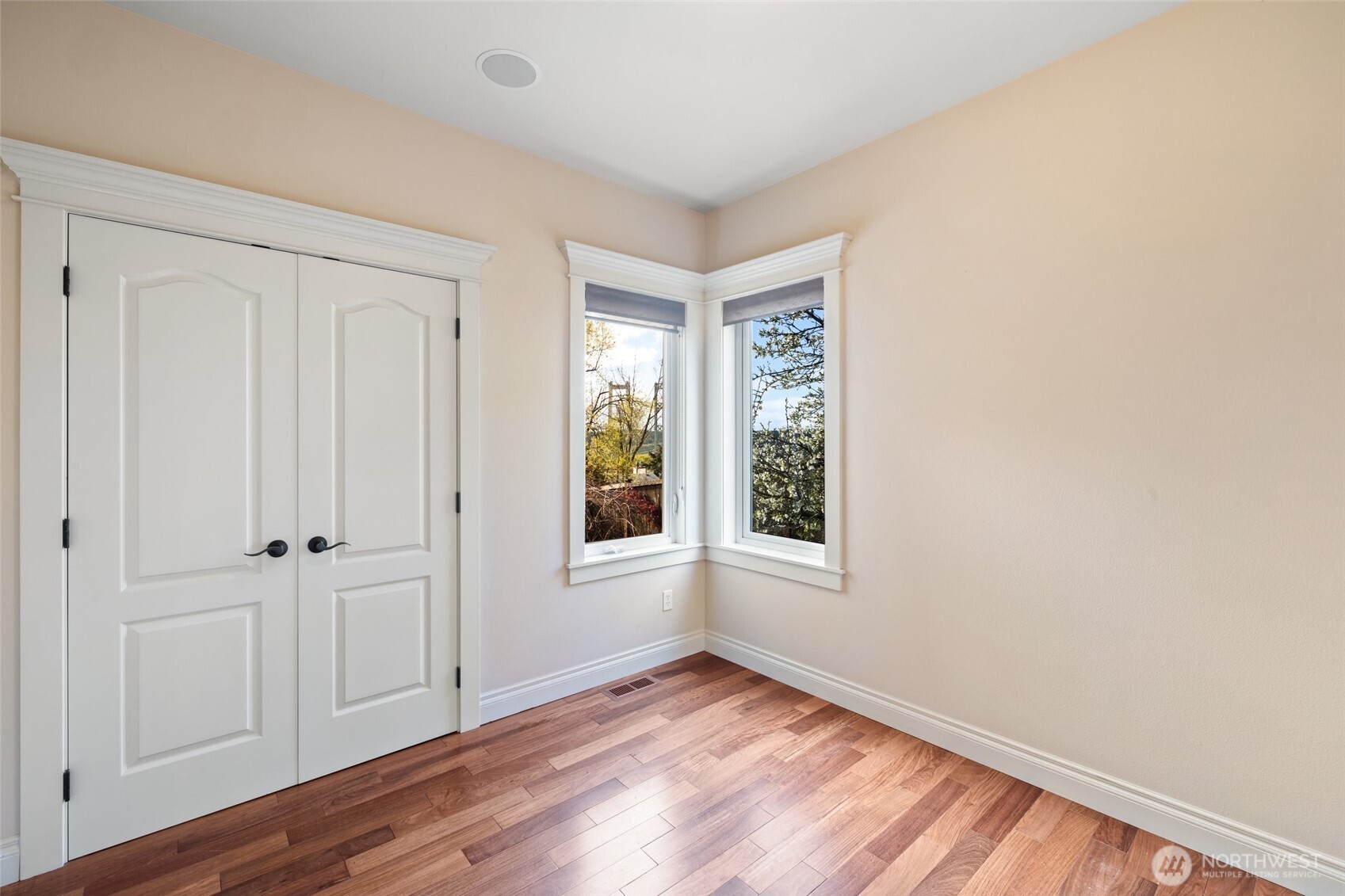 7613 N 10th Street Property Photo 24