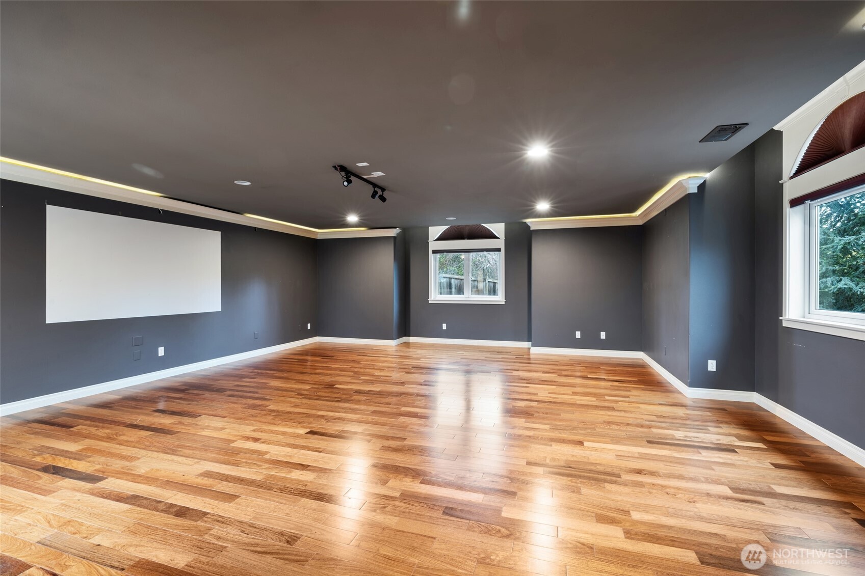 7613 N 10th Street Property Photo 32