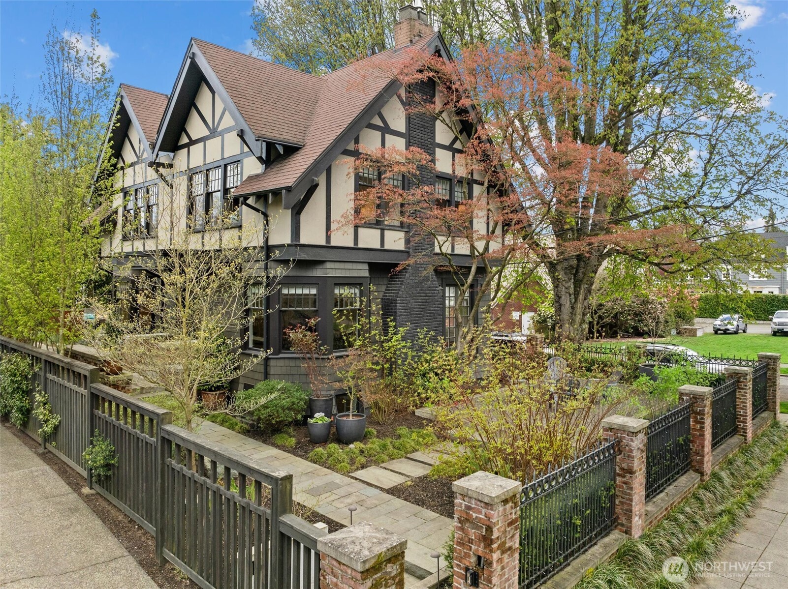 1157 Federal Avenue Property Photo