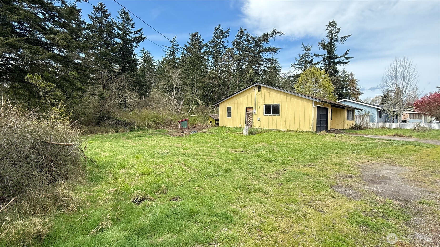 1313 Corona Street Property Photo 4