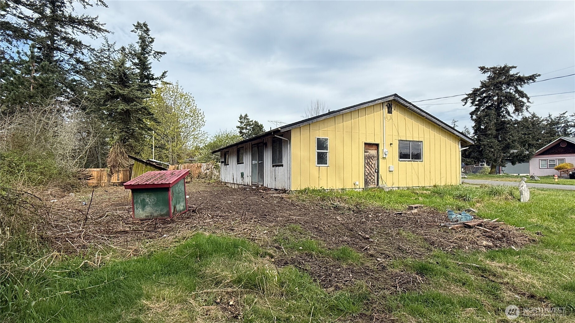 1313 Corona Street Property Photo 5