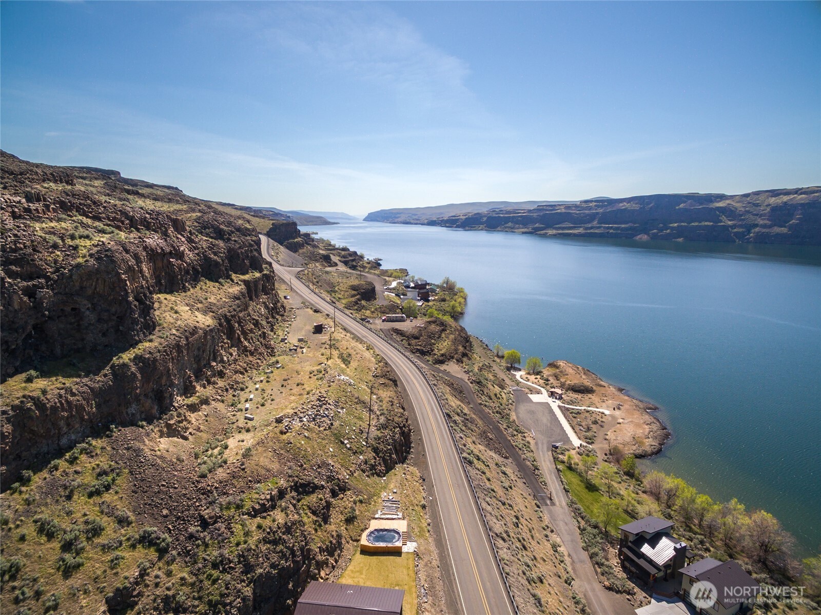 1422 Sw Sunland Road Property Photo