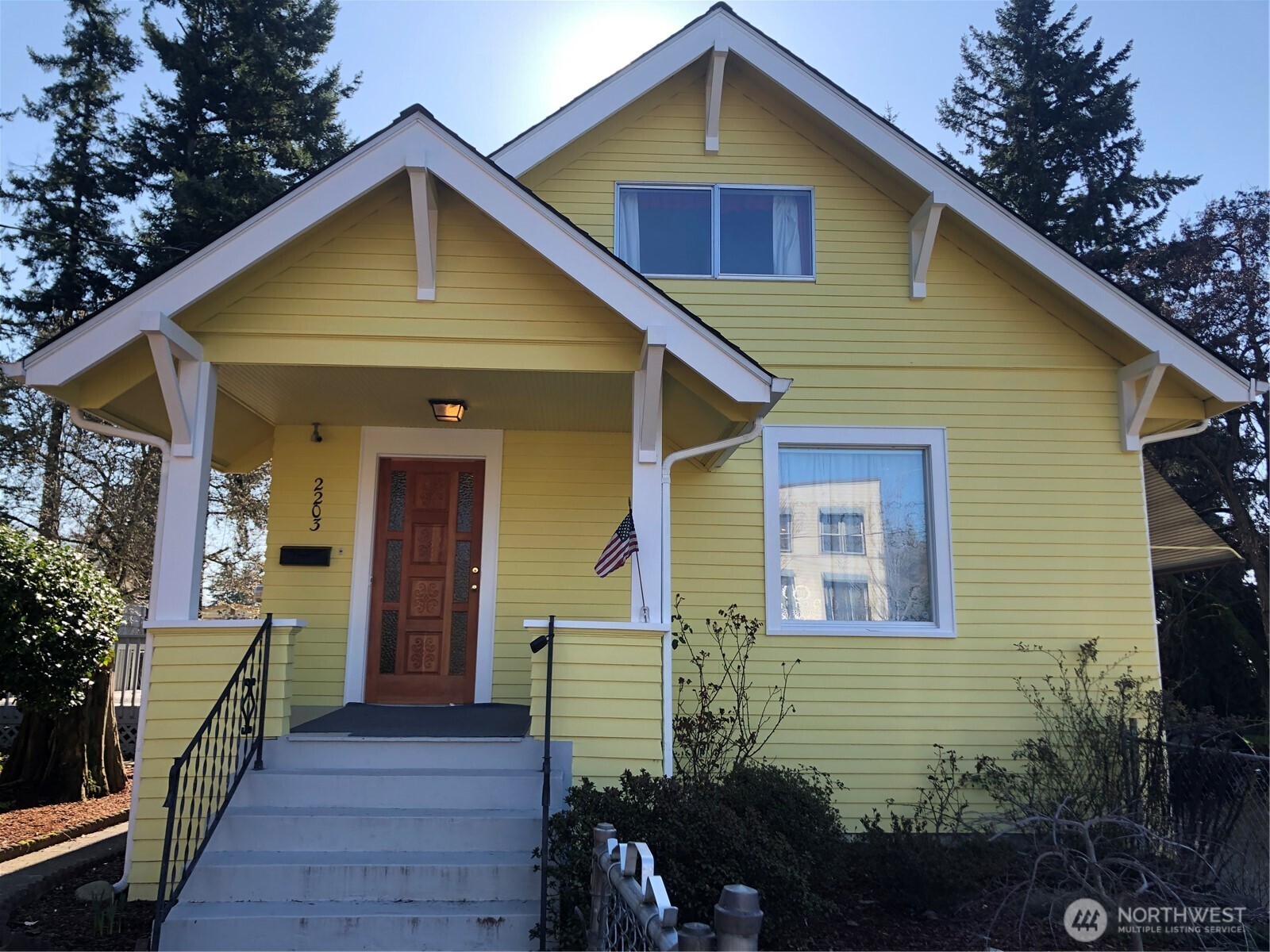 2203 Ne 10th Street Property Photo