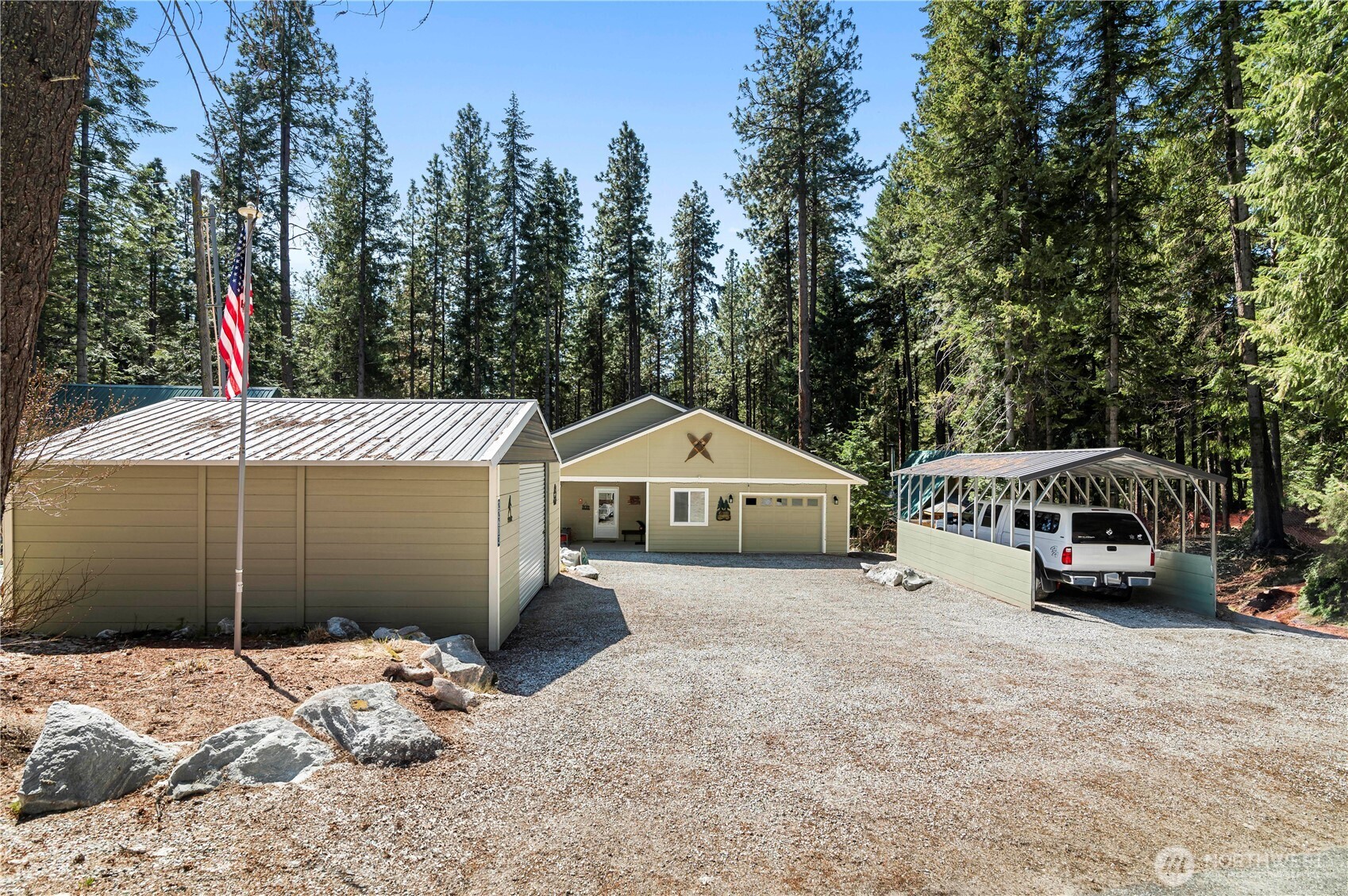 22603 Corral Street Property Photo