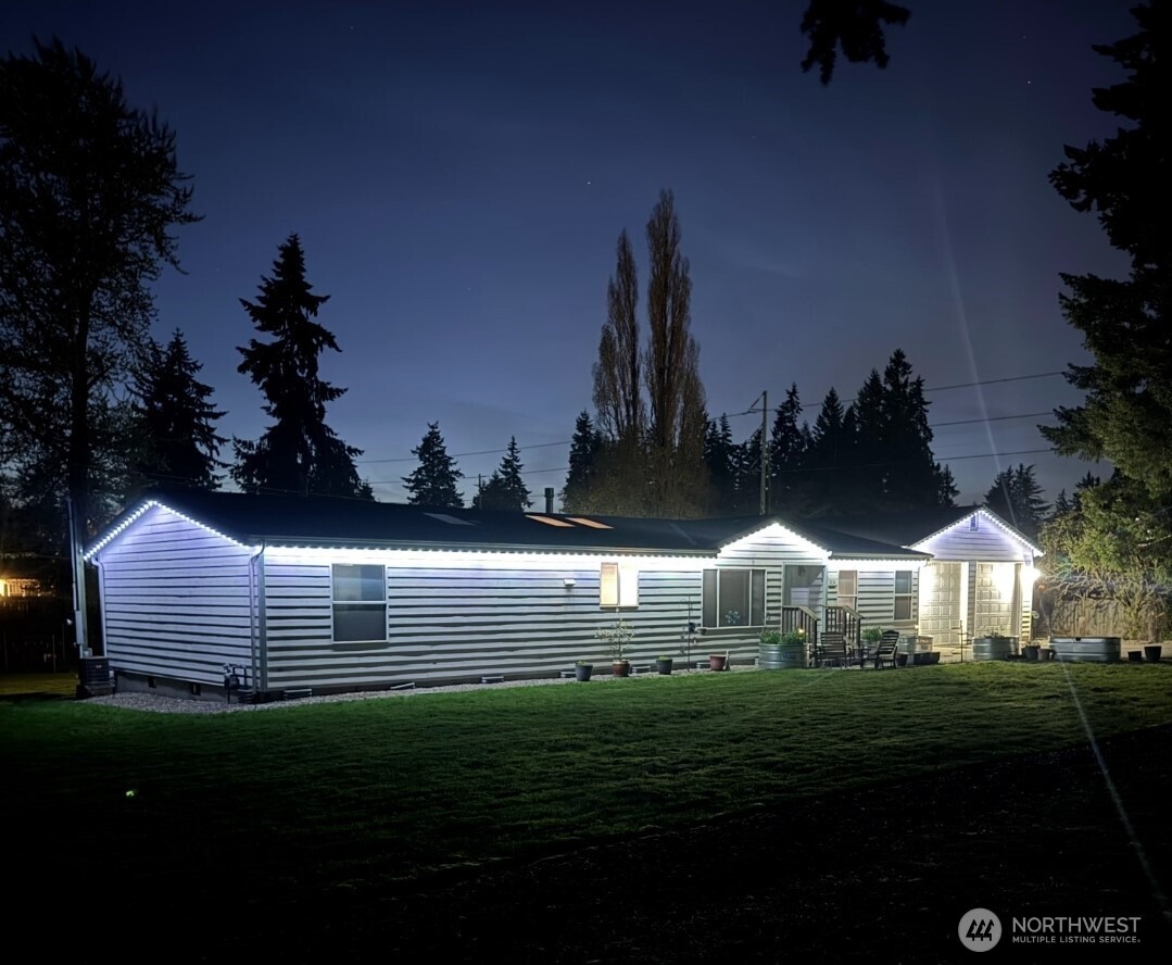 2216 72nd Street Property Photo