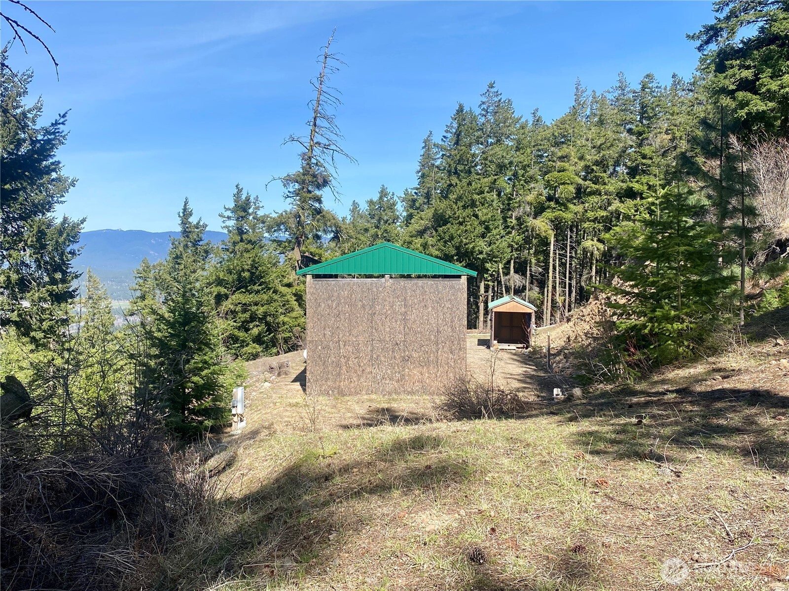 393 Tom & Nita Road Property Photo 29
