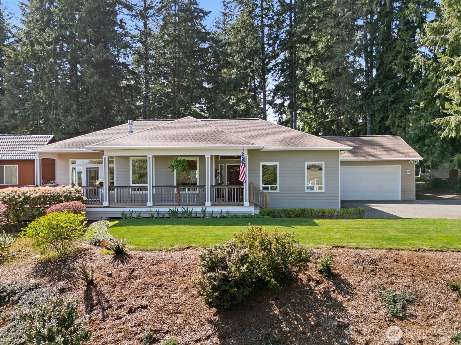 160 E Rainier Court Property Photo
