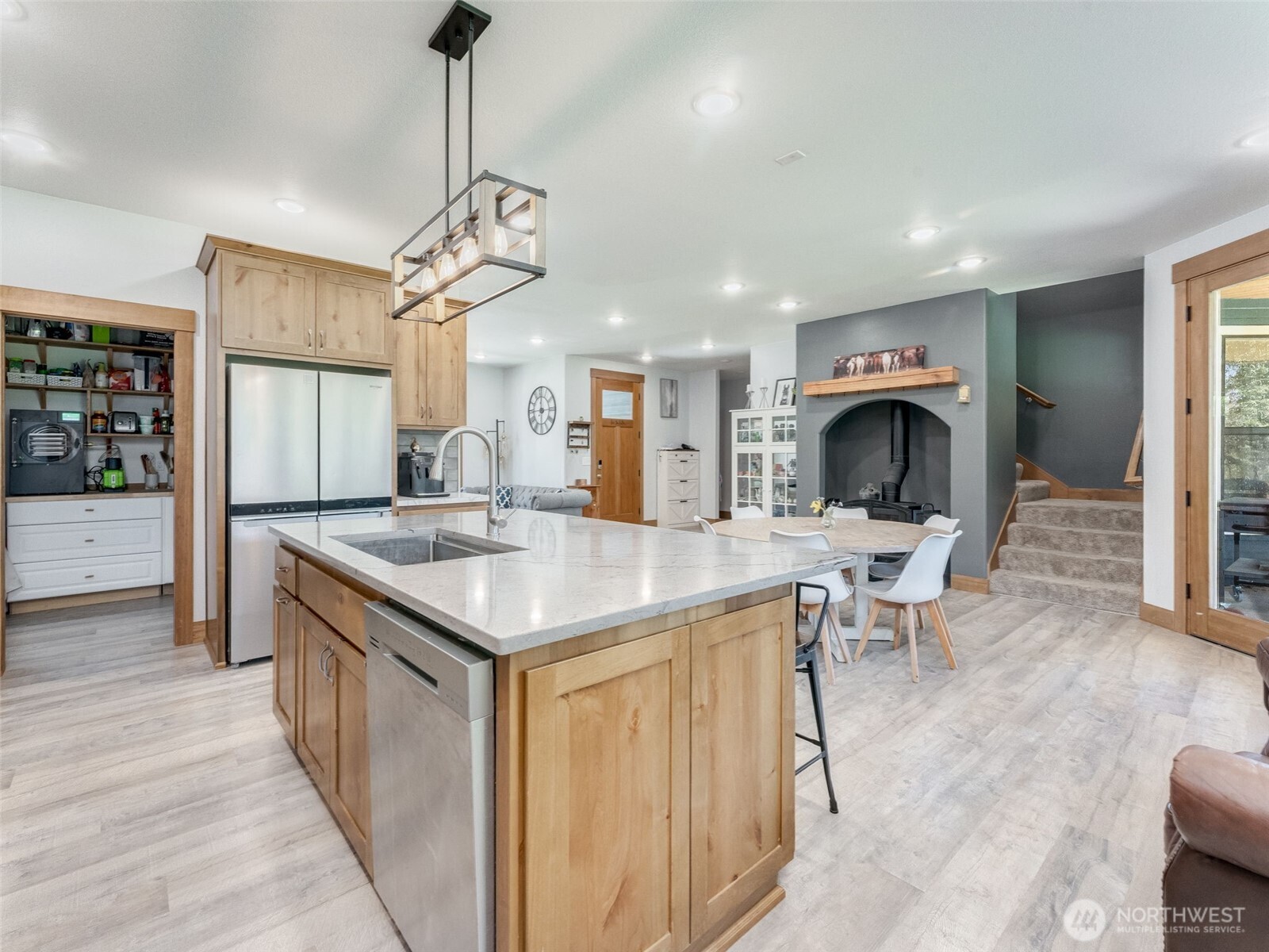 225 Blue Eagle Drive Property Photo 17