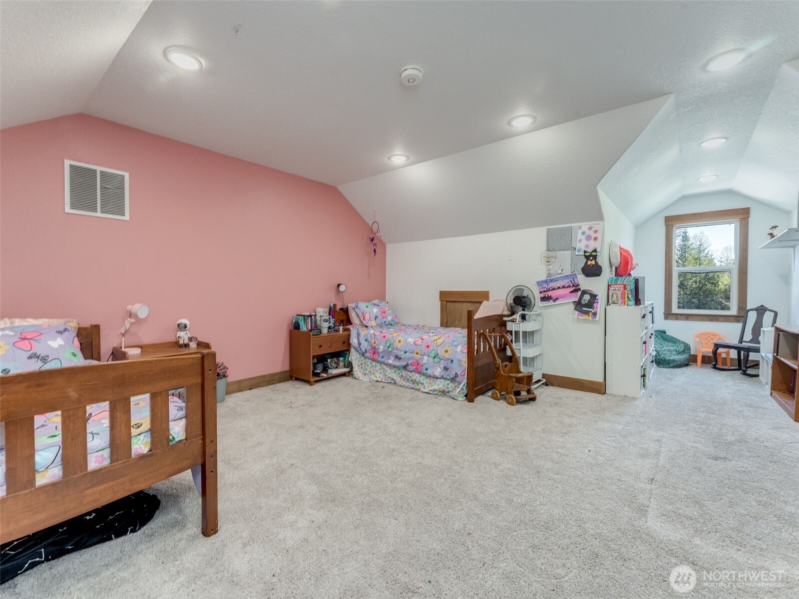 225 Blue Eagle Drive Property Photo 29