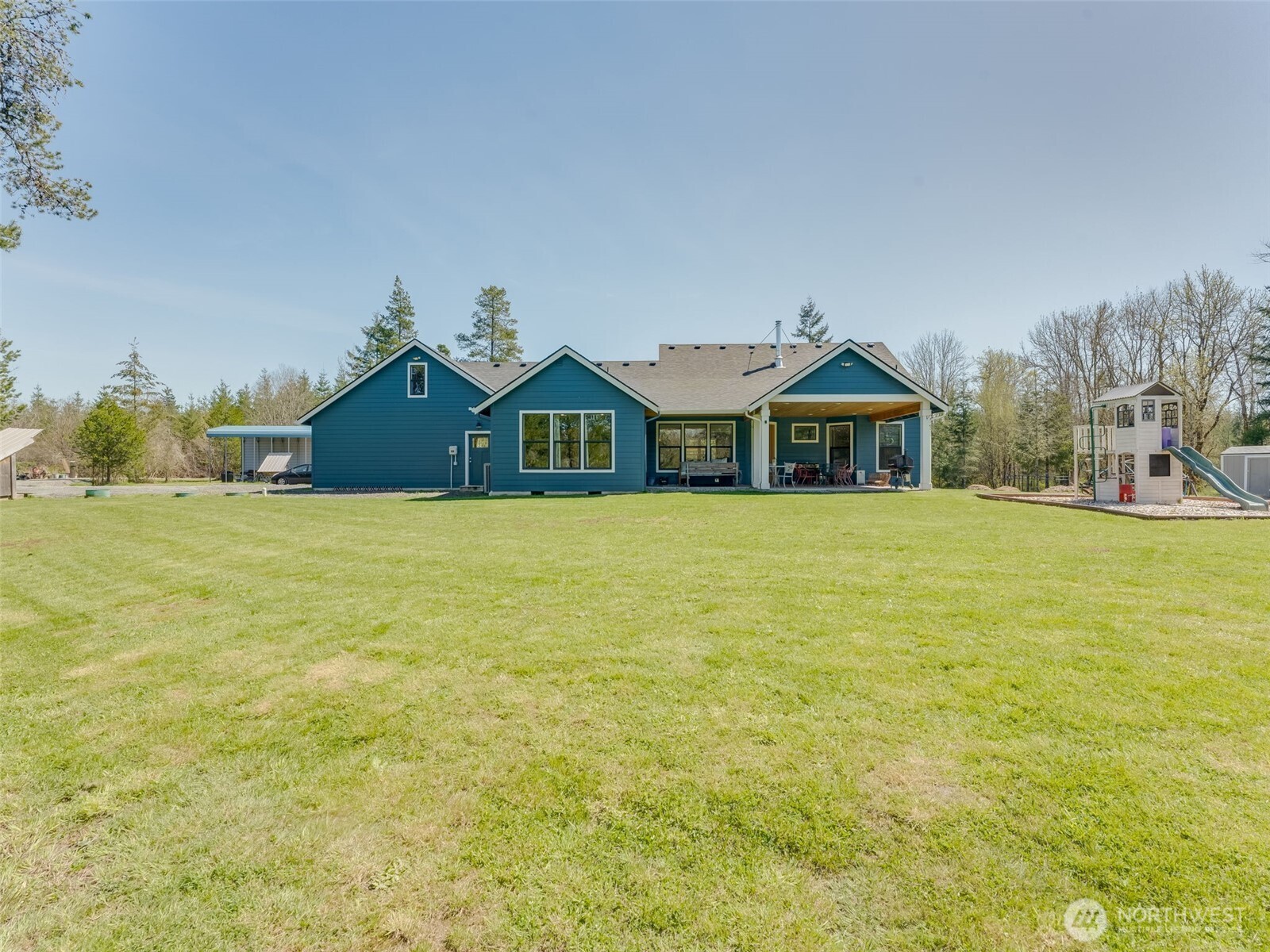 225 Blue Eagle Drive Property Photo 35