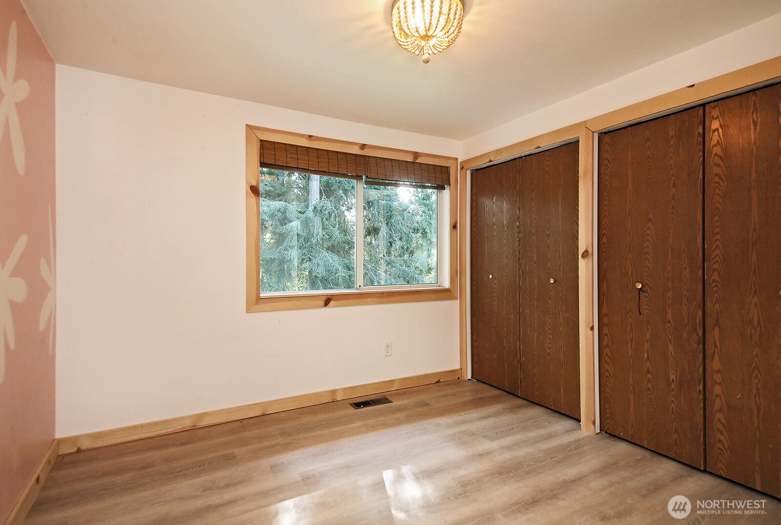 7806 Blakely Avenue Property Photo 24