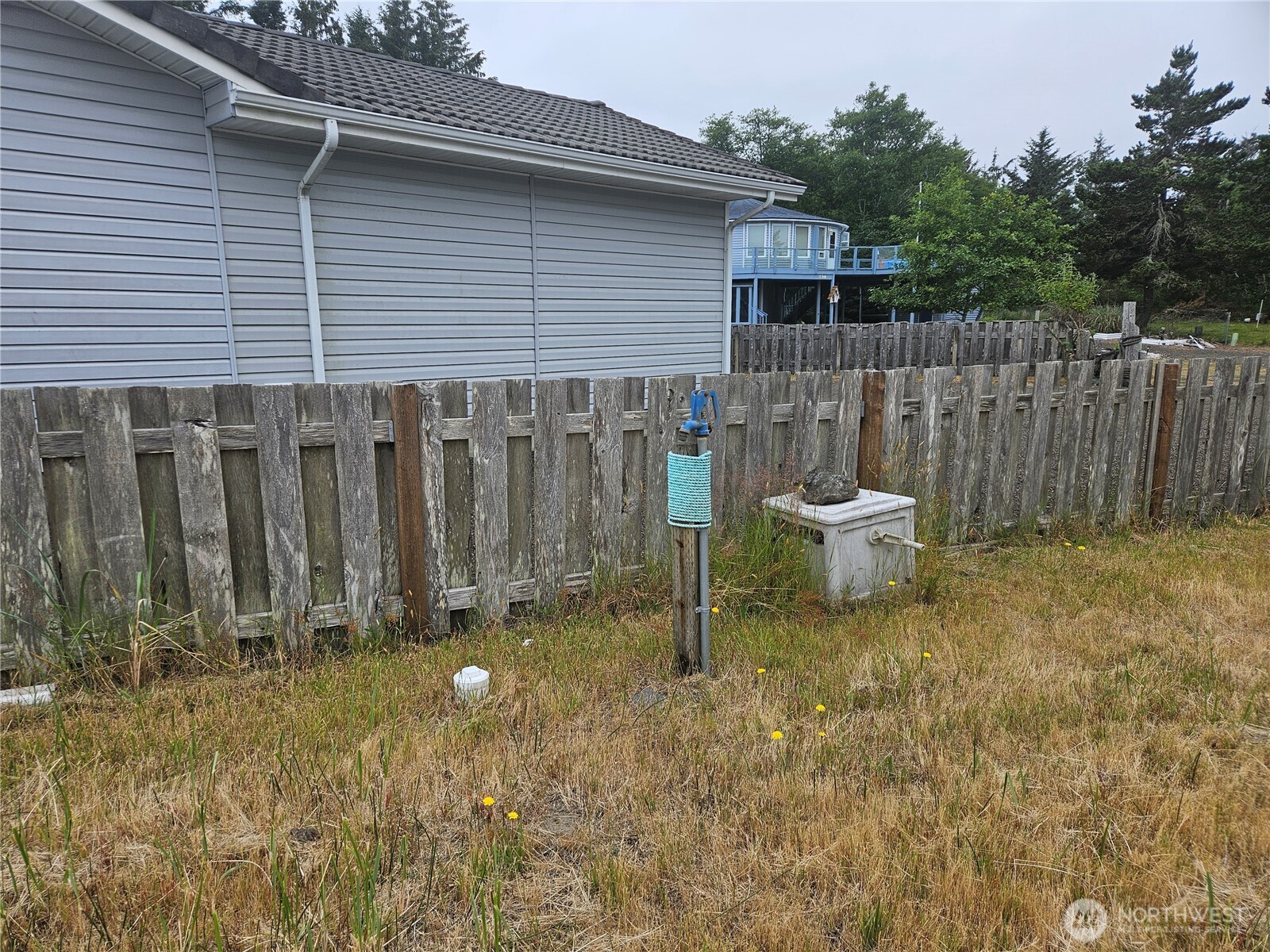 742 Peninsula Court Property Photo 15