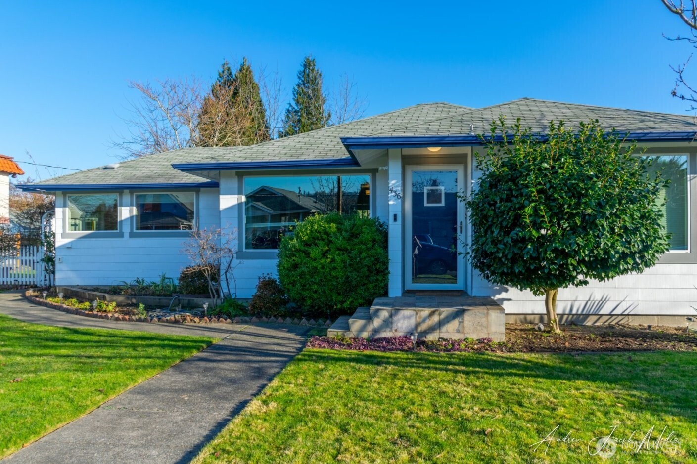 436 Wells Avenue Property Photo