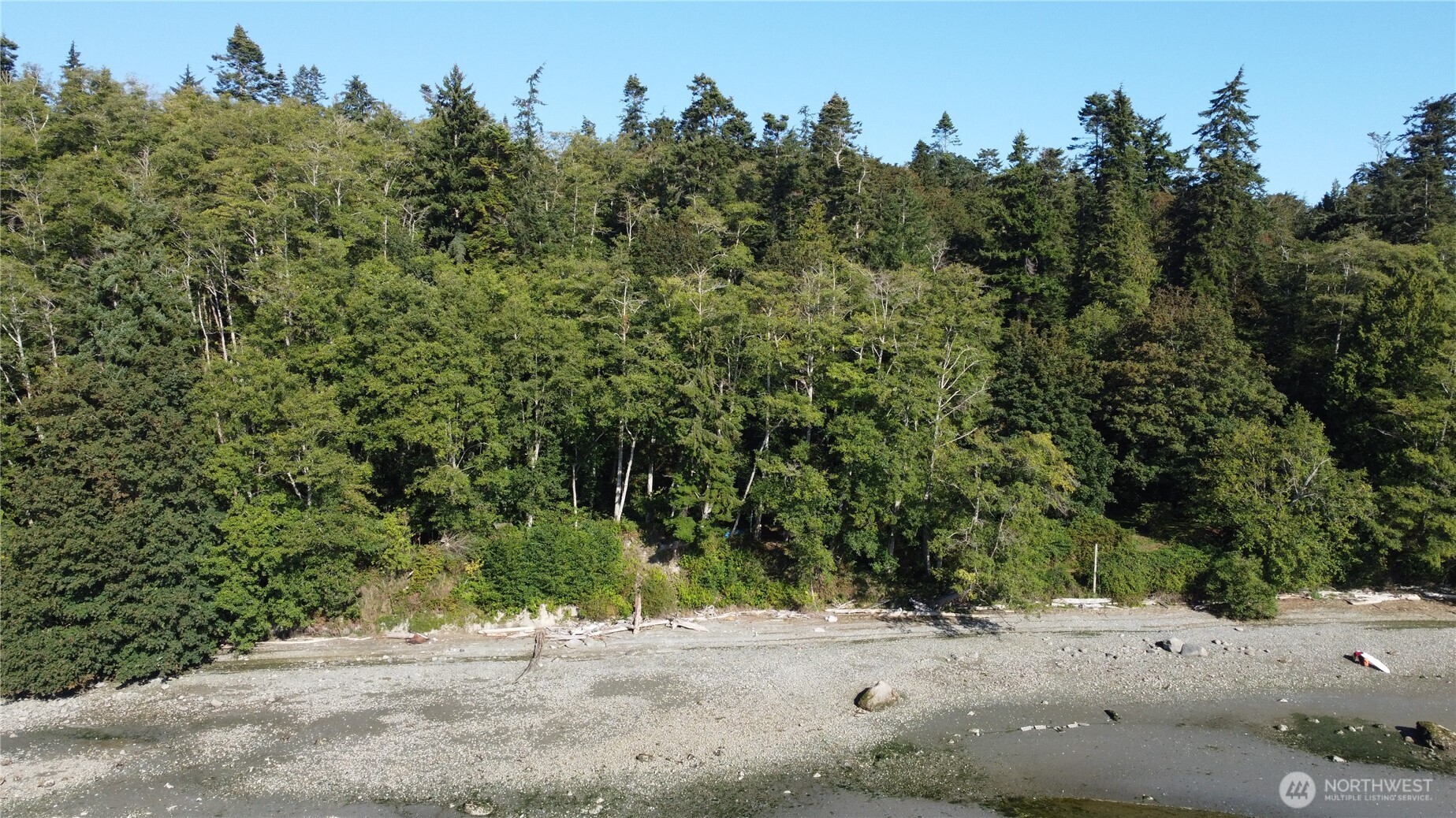 111 Seven Sisters Beach Property Photo 2