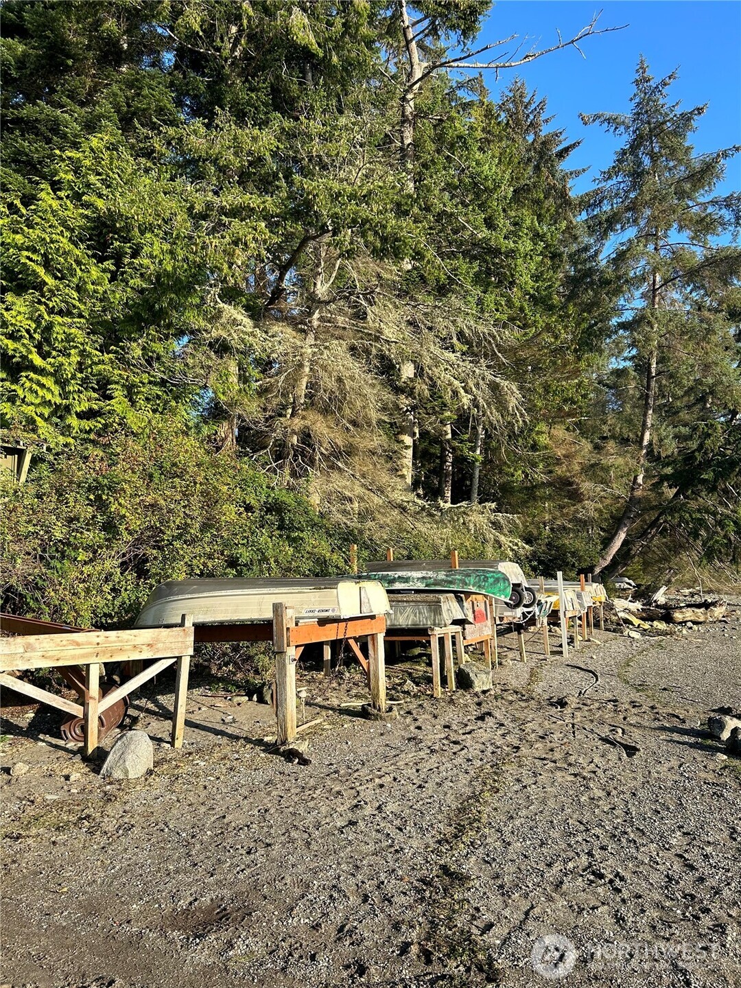 111 Seven Sisters Beach Property Photo 14