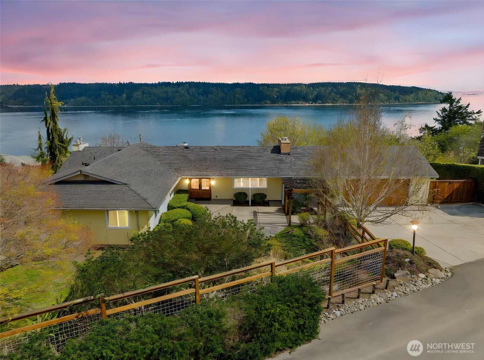 1301 Madrona Way Property Photo