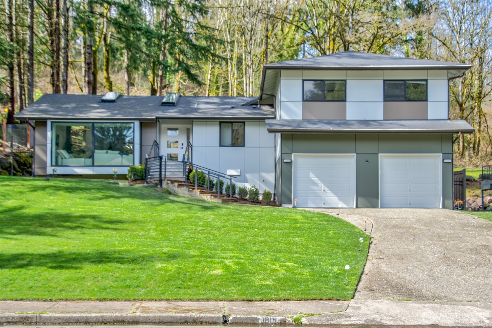 1915 Ne 177th Ave Property Photo