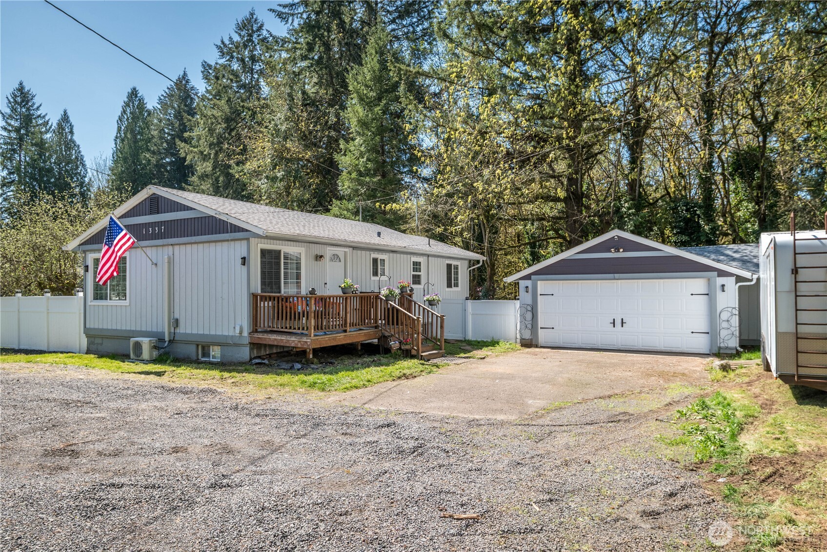 Coal Creek Real Estate Listings Main Image