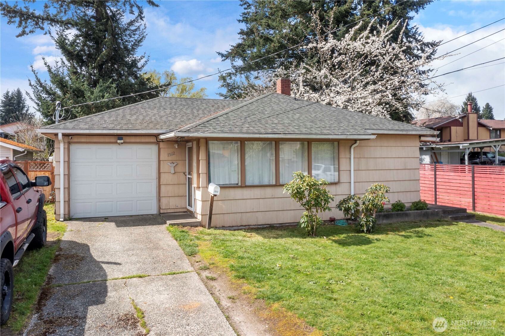 1512 S Cedar Street Property Photo